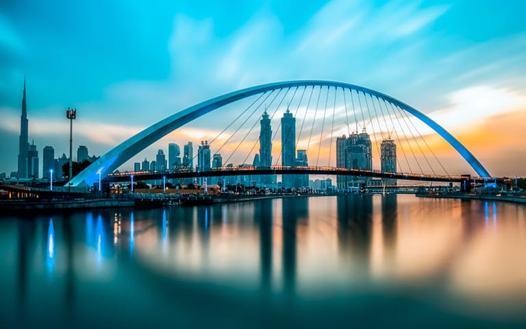 morning-view-of-dubai-water-canal-w768x480