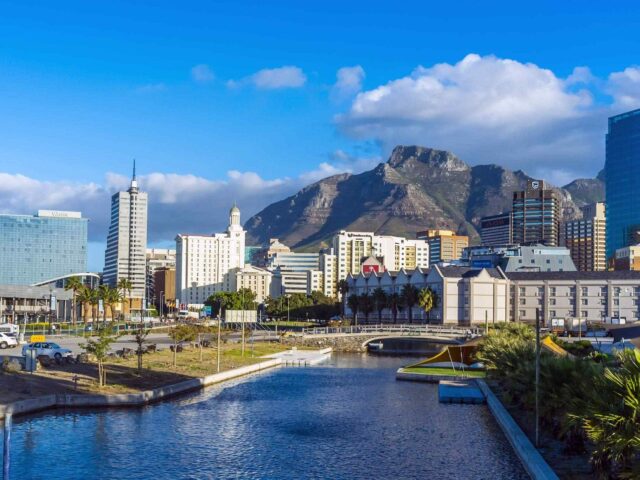 https://www.huntagroup.com/wp-content/uploads/2018/08/post_capetown_02-640x480.jpg